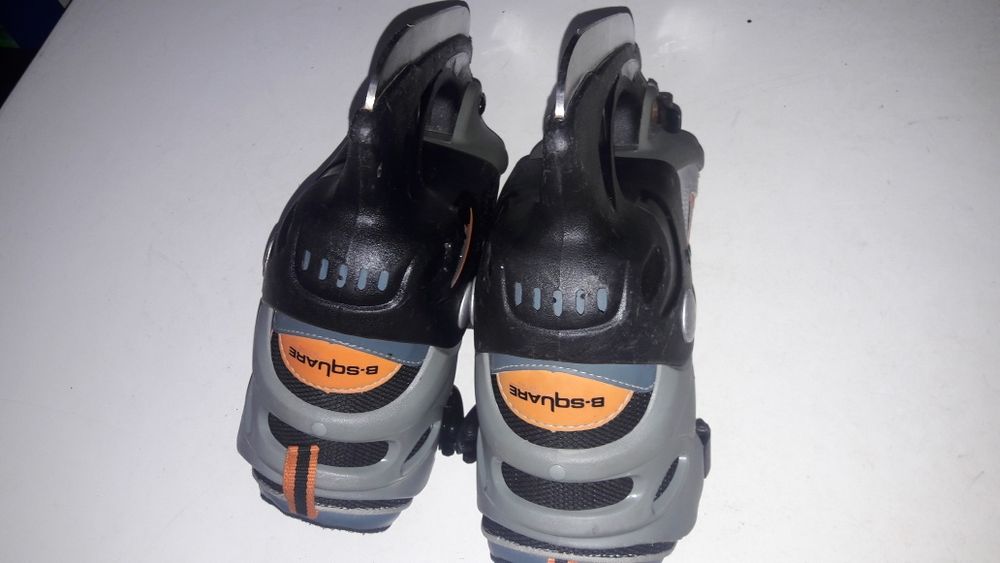 Łyżwy Hokejowe B-SQUARE rozmiar 34-36 SUPER stan