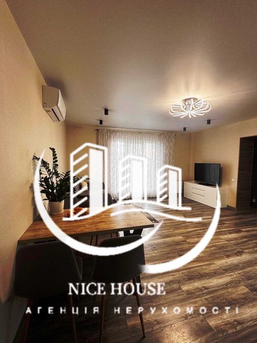 Продам дом в посёлке  Печенеги