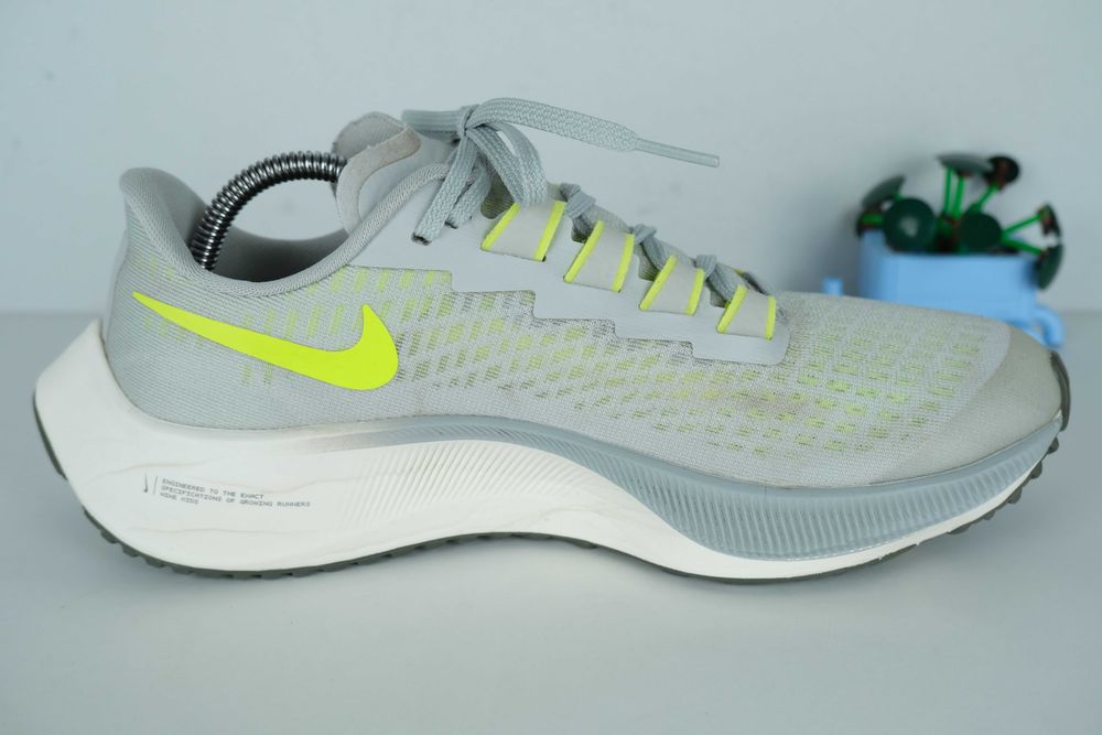 Nike  zoom pegasus 37 damskie buty do biegania  r 38.5