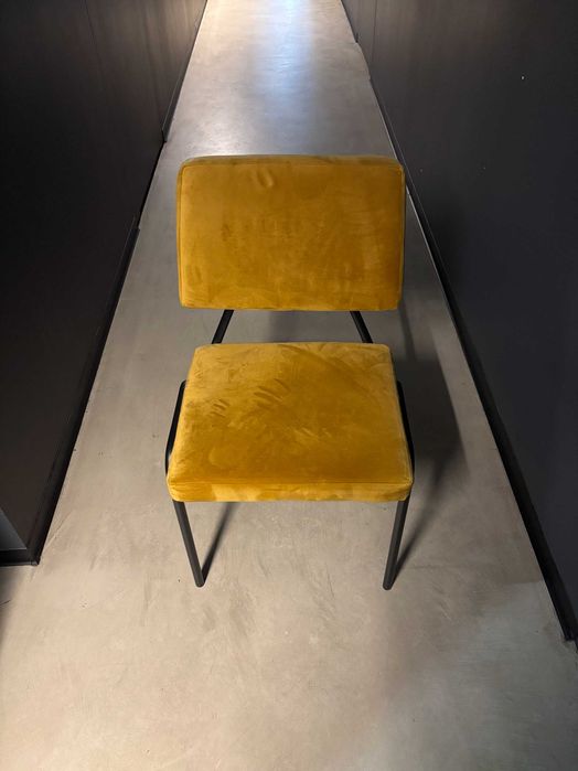 Zestaw krzeseł SIMPLE marakuja – CustomForm | designerskie | loft