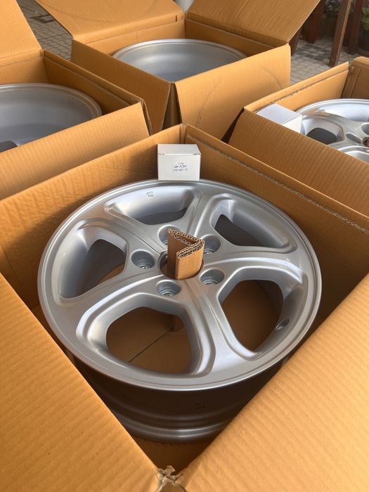Conjunto de 4 jantes originais Honda Civic Hybrid — 15” — novas