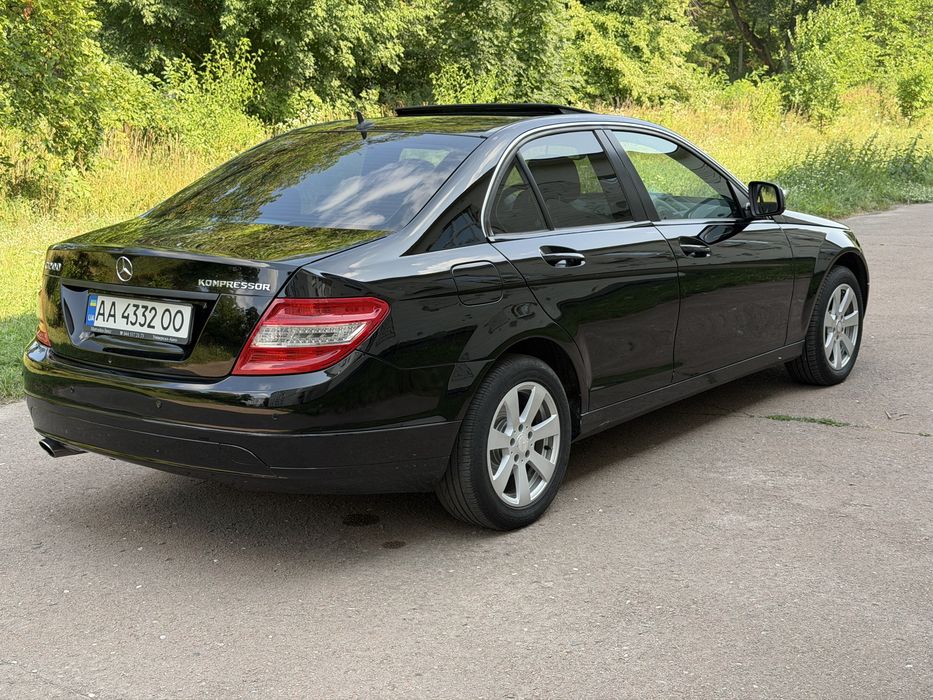 Mercedes-Benz C-Class 2007 VIN WDD2040411A073944 фото оголошення 9 з 24