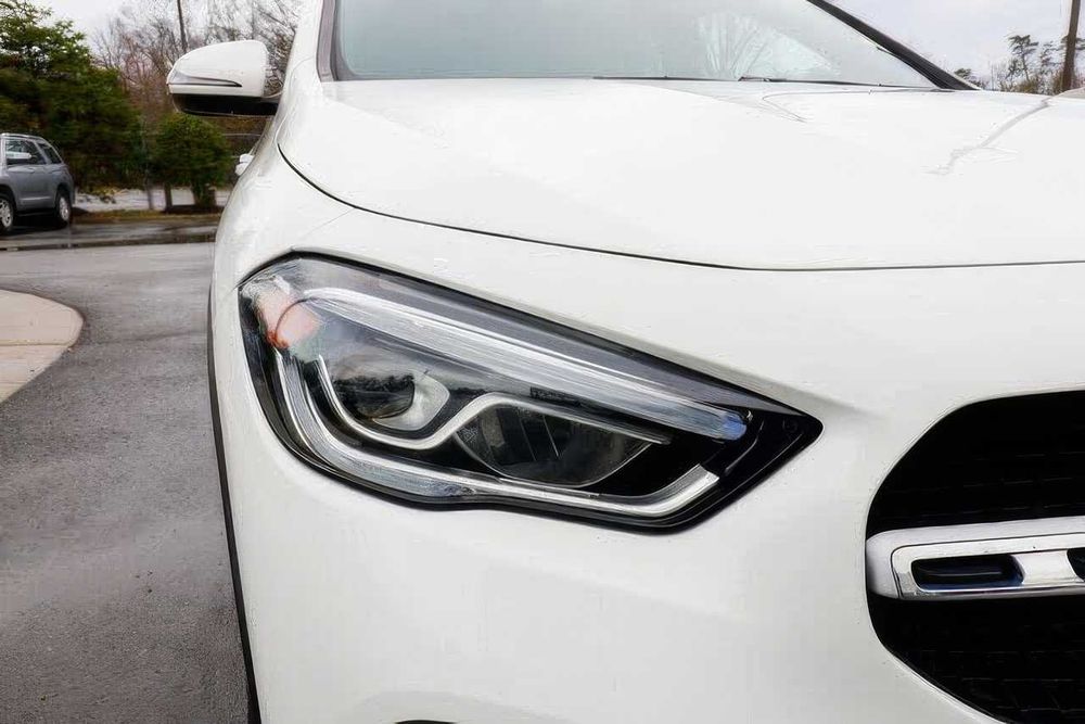 Mercedes-Benz GLA 250 4MATIC      2021