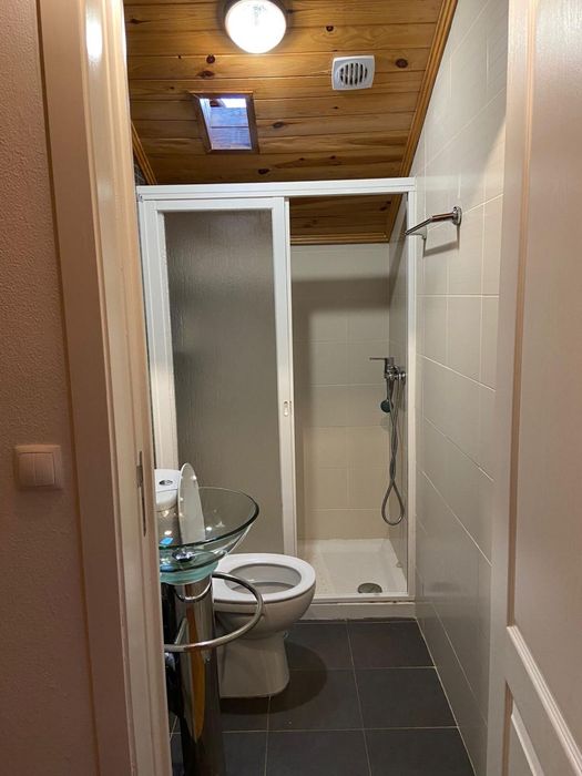 Quarto para arrendar