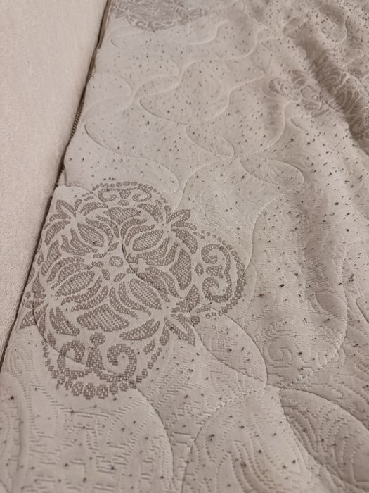 Продам матрац 1,60*2,00