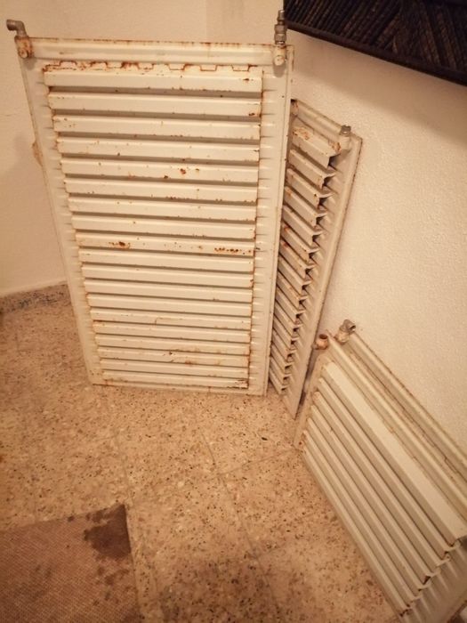 Radiador / Aquecedor água ou óleo. 50€