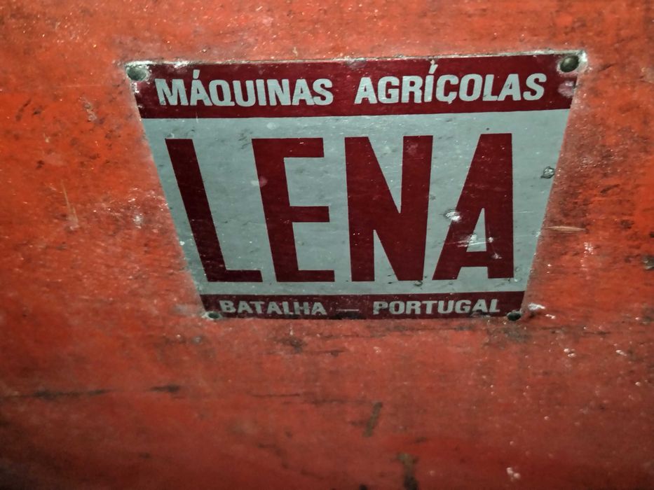 Espremedor eléctrico para uvas