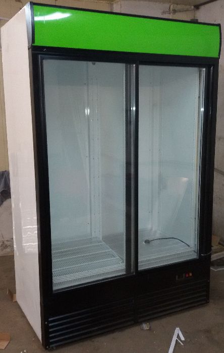 Холодильные шкафы б у (холодильна шафа вітрина )