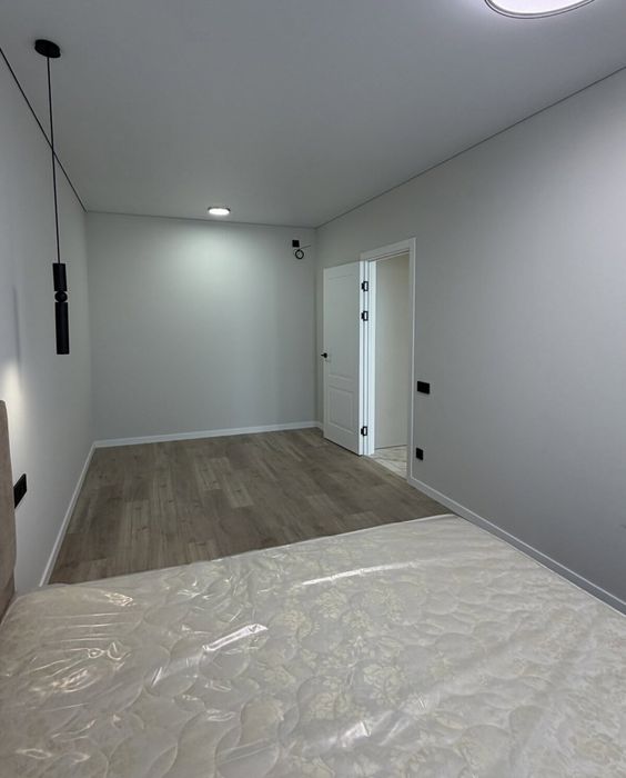 Квартира, 1-кімн., 42 м², Вишневе