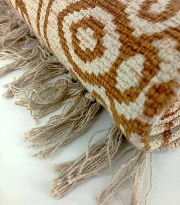 Dywan do ogrodu na taras patio balkon z frędzlami dywanik duży boho