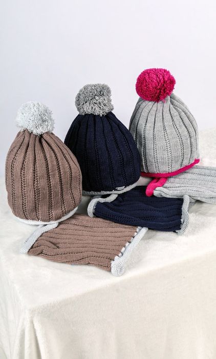 Комплект дитячий шапка і снуд