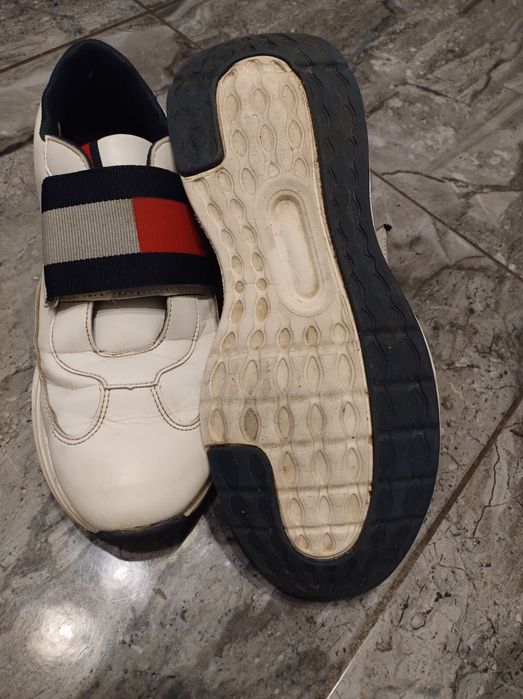 Sneakersy marki Tommy Hilfiger