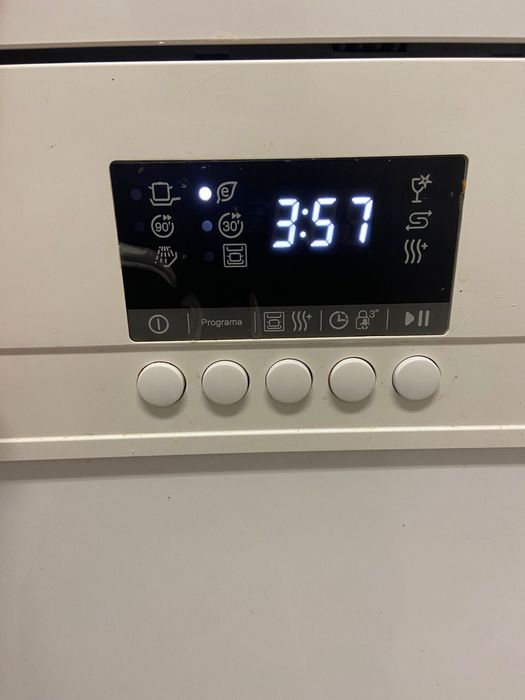 Máquina de lavar a loiça Kunft