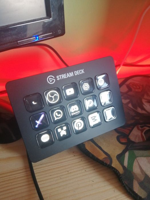 Stream deck preto
