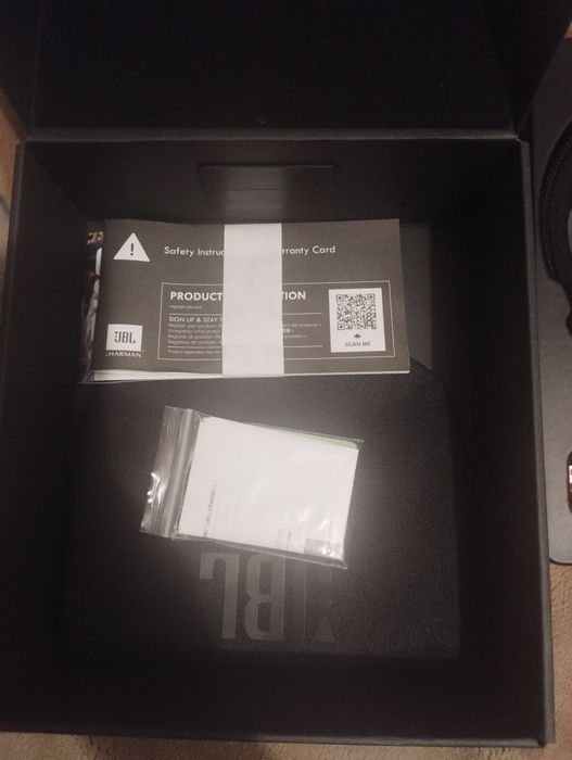 Навушники JBL Live 660 NC, ідеальний стан