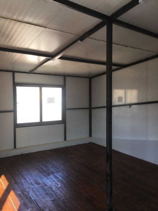 Гараж двоповерховий