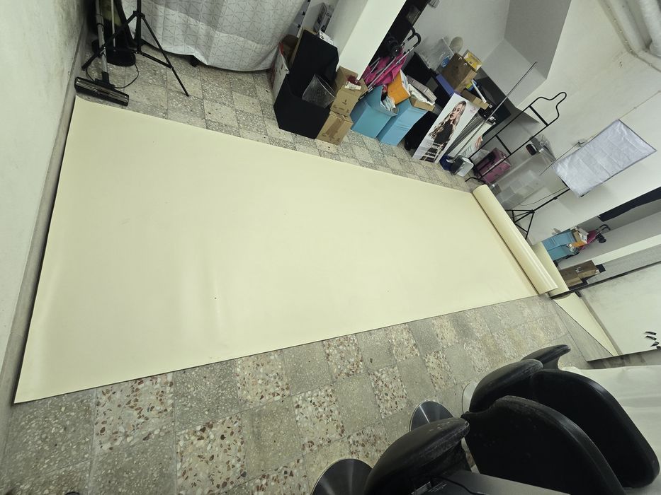 Tela de piscina bege - novo  (um rolo e meio)