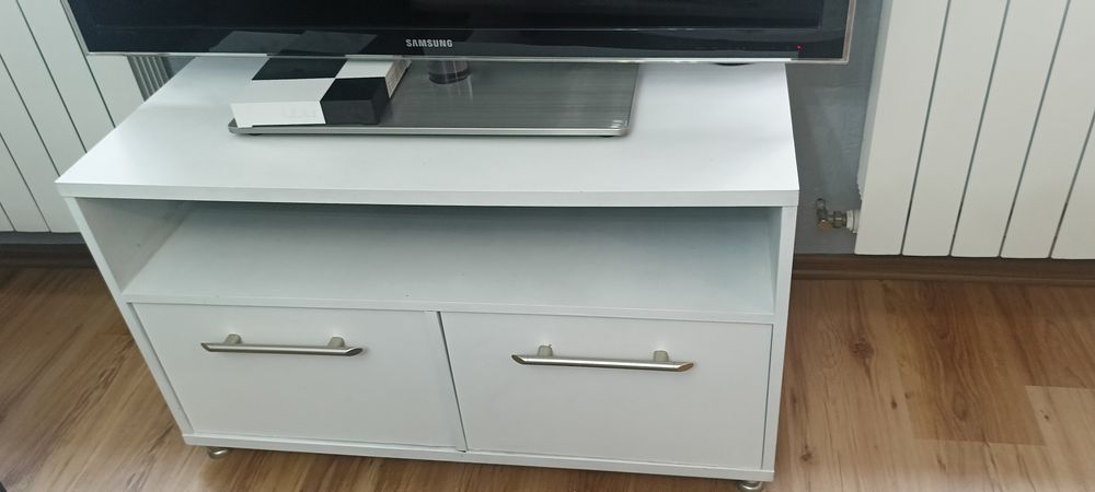 Okazja Zestaw mebli komody i witryn