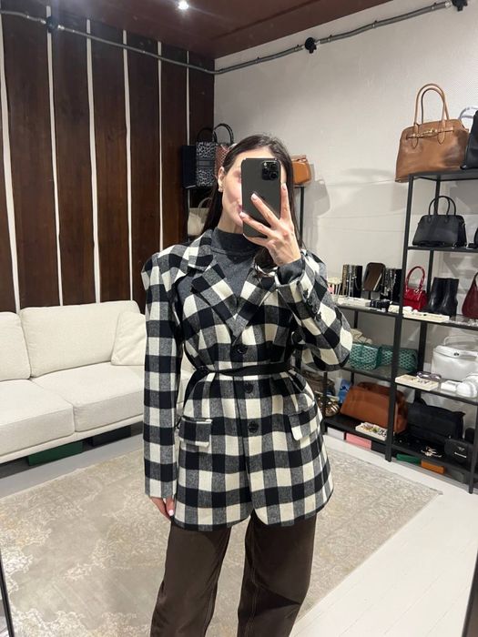 Піджак pushButton! Стильний крій! Розмір S-M! Розпродаж до 90%