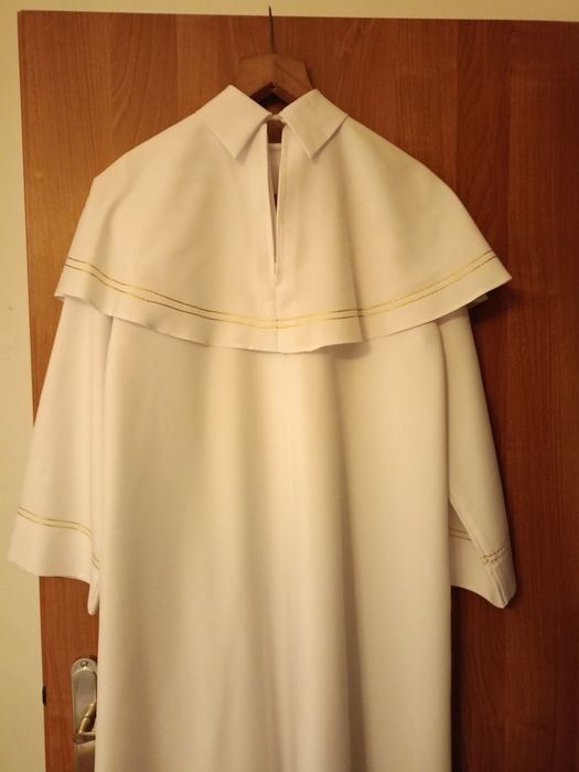 Alba komunijna dziewczynka