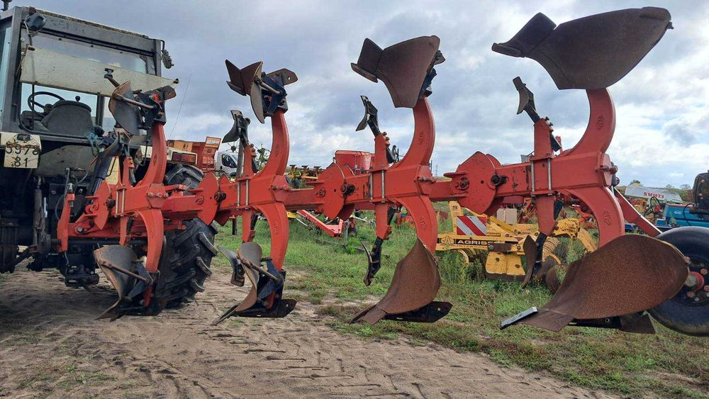 Pług GREGOIREW BESSON 4 skibowy  12 do 20 CALI LEKKI  RB 3+1 KUHN