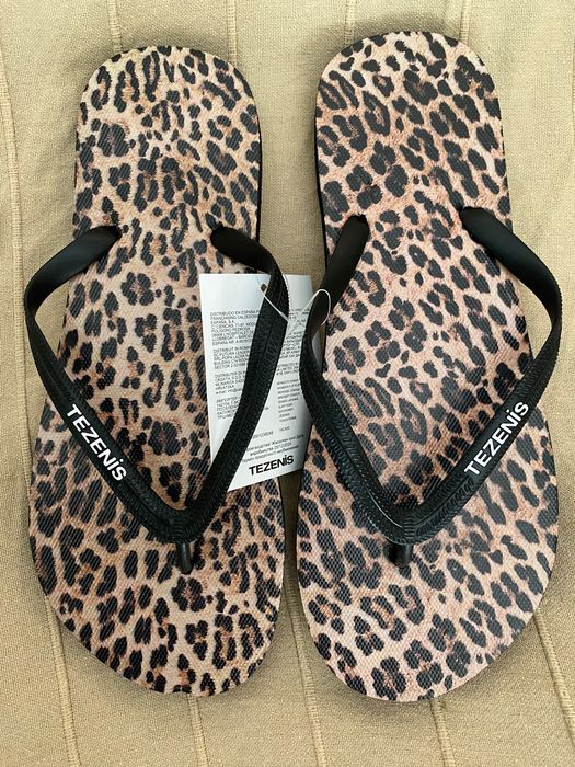 Chinelos Novos M/L