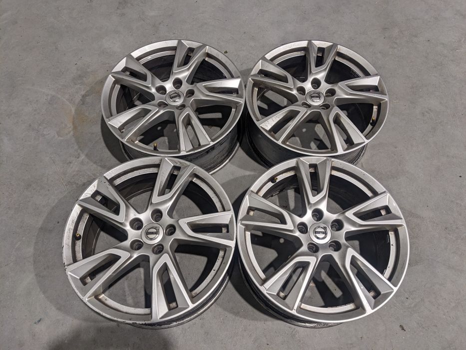 Oryginalne Alufelgi Volvo XC 7,5Jx18 ET50,5 Wysyłka Ford 5x108