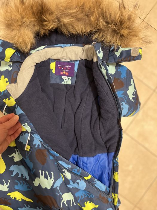 Суцільний зимовий комбінезон