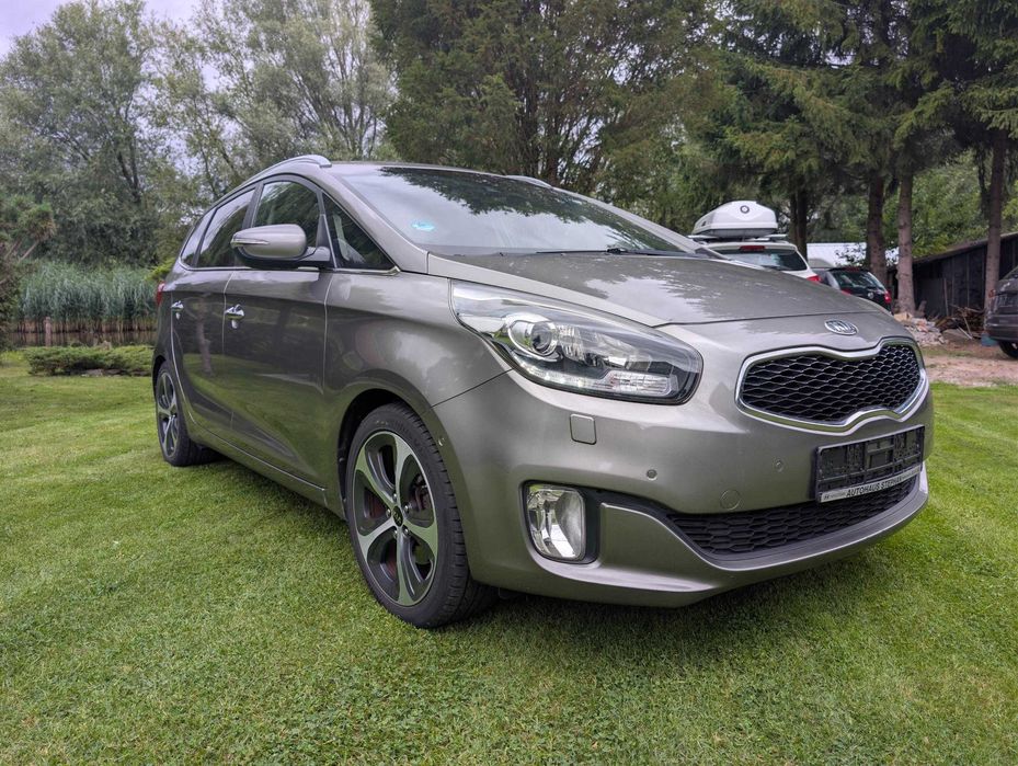 Kia Carens