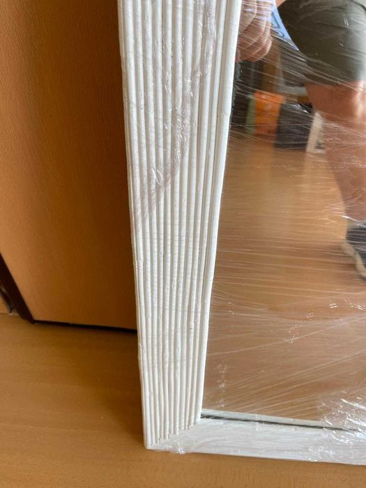 Espelho em bambu branco - 76 x 46