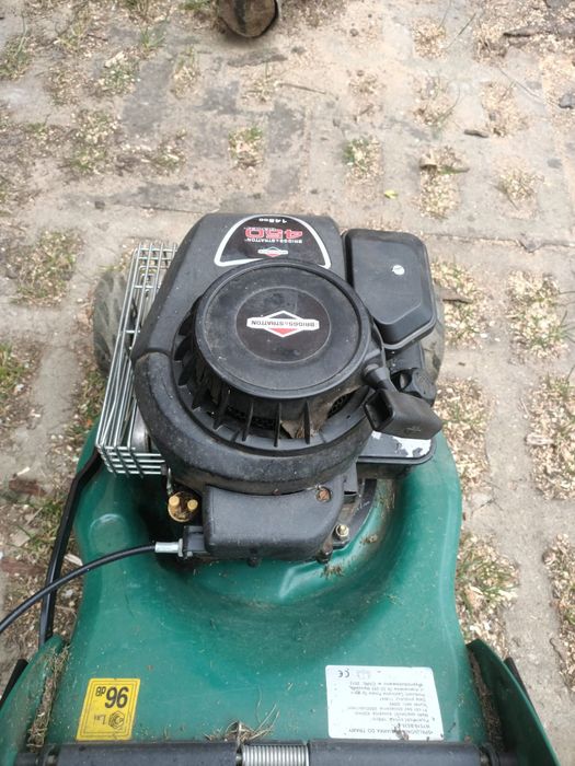 Kosiarka uszkodzona do naprawy