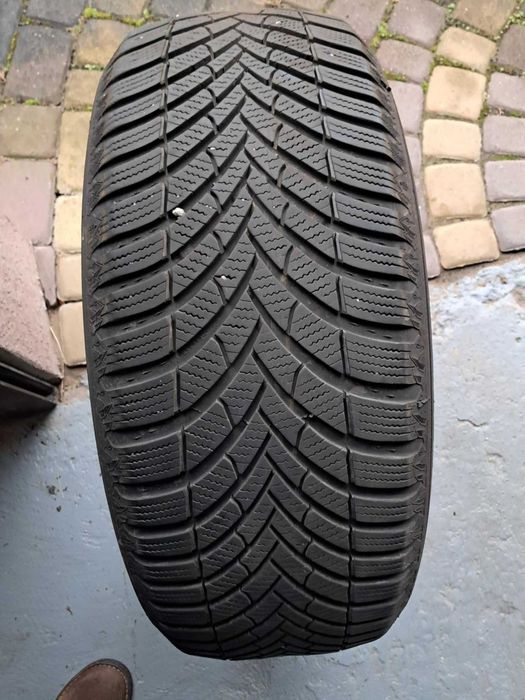 Opony zimowe 2022 r. bieżnik 5 mm  4 szt