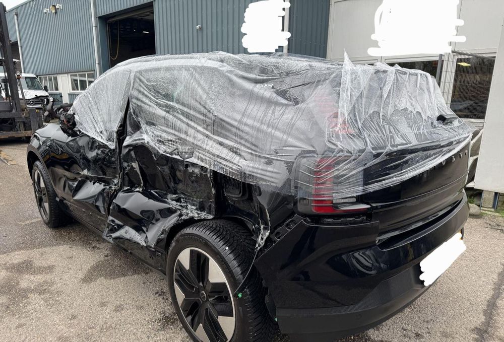 Volvo EX30 - Para Peças