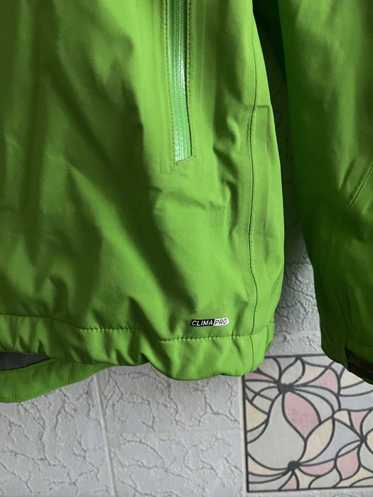 Осінньо зимова куртка від solomon з рідним підкладом