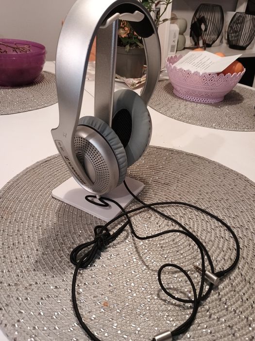 Przewodowy otwarty Sennheiser HD497