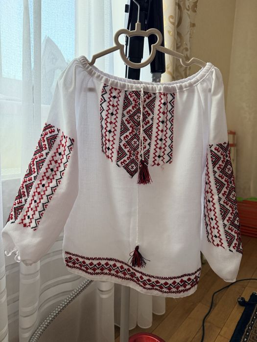 Вишиванка для дівчинки,4-6р