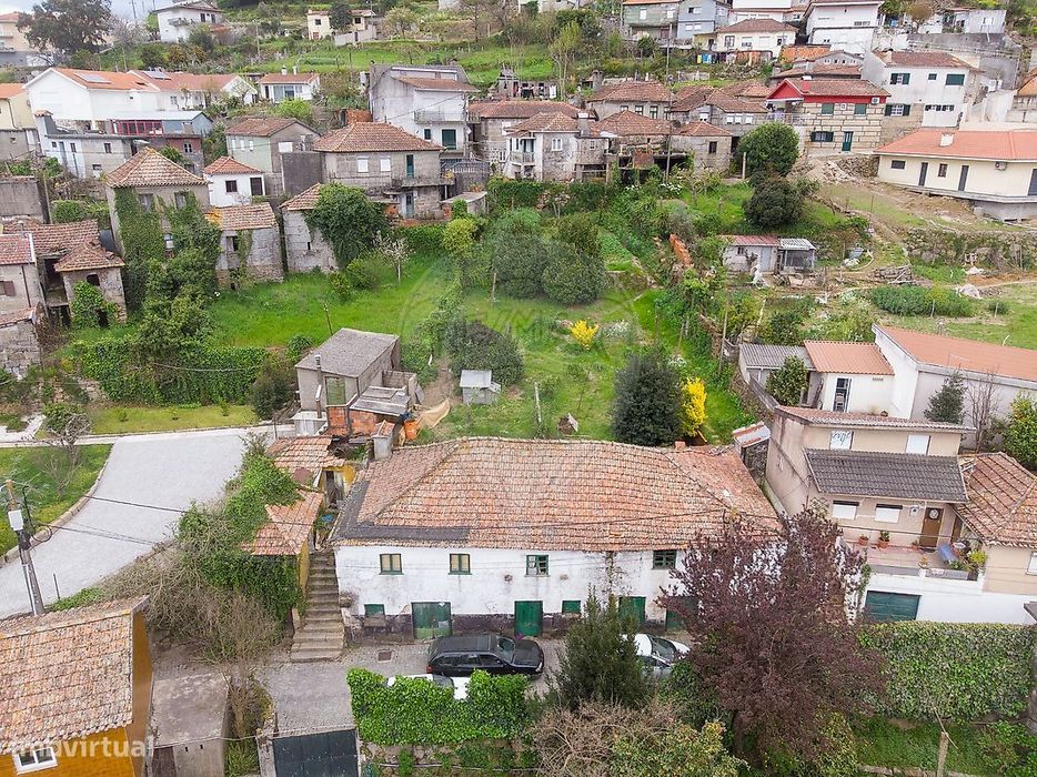 Moradia T3 para venda — Souselo, Viseu
