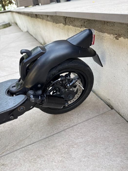 2023 Ducati pro 2 Evo hulajnoga elektryczna