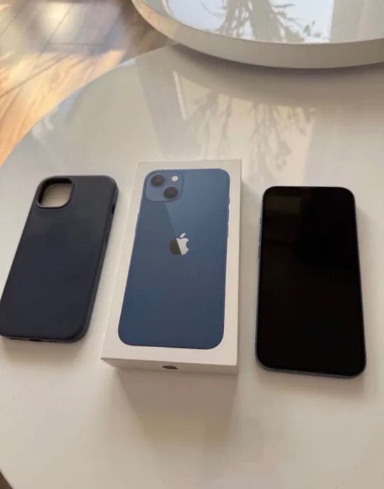 iPhone 13 128GB Blue