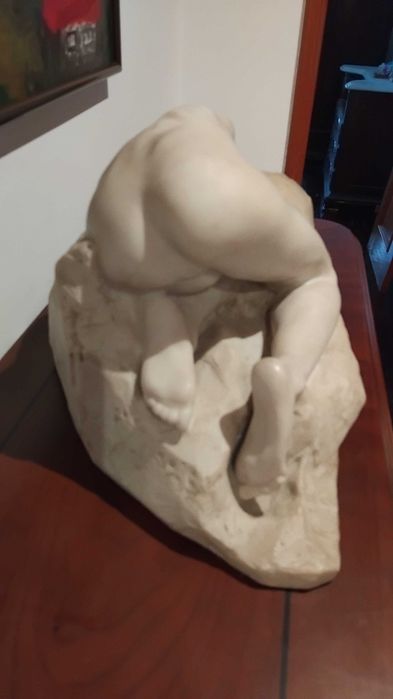 Estatueta Danaïde de Rodin