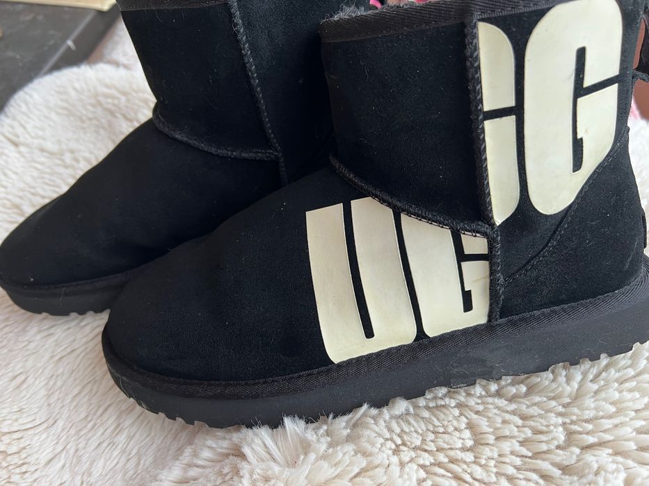 УГГИ,теплые сапоги,фирмы UGG 28 см стелька