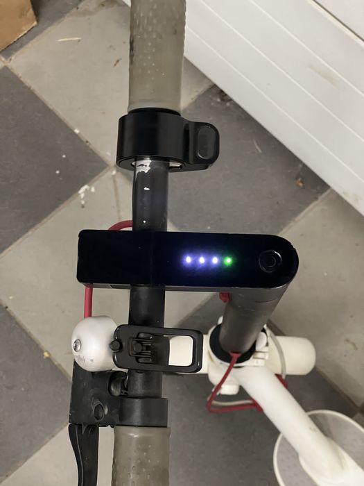 Самокат Xiaomi M365