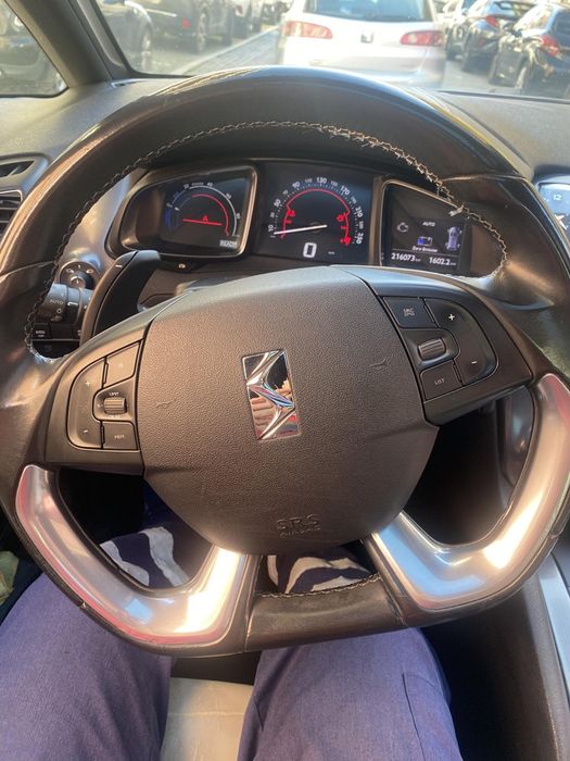 Vendo ou troco DS5 2.0 Hybrid com 200cv