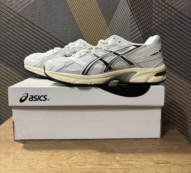 ASICS gel 1130 чоловічі кросівки 41;42 розмір