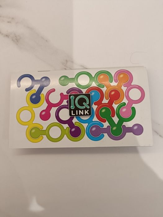 Gra l Link od Smart Games; gra logiczna lÔ