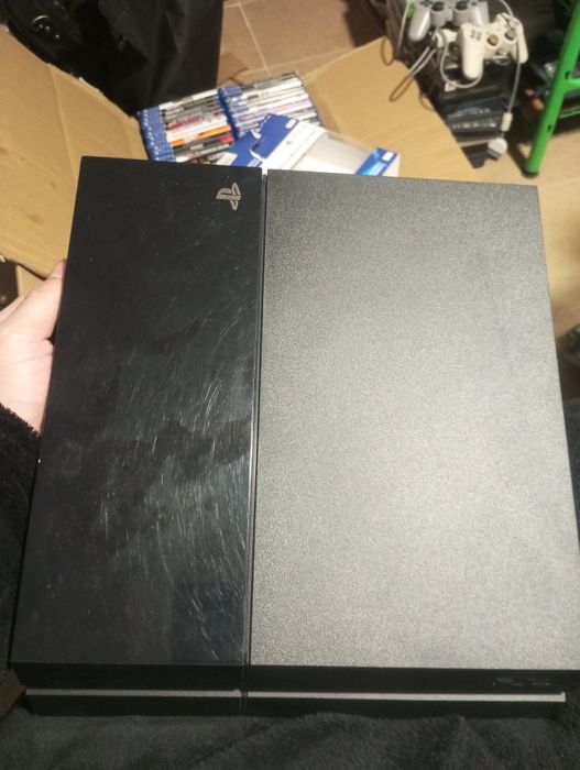 PlayStation 4 de 1Tb com comando wireless