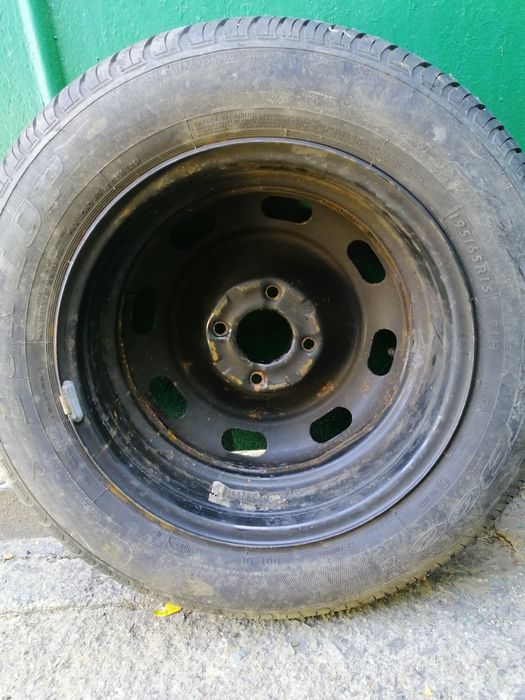 Резина Dunlop 195 65 15r