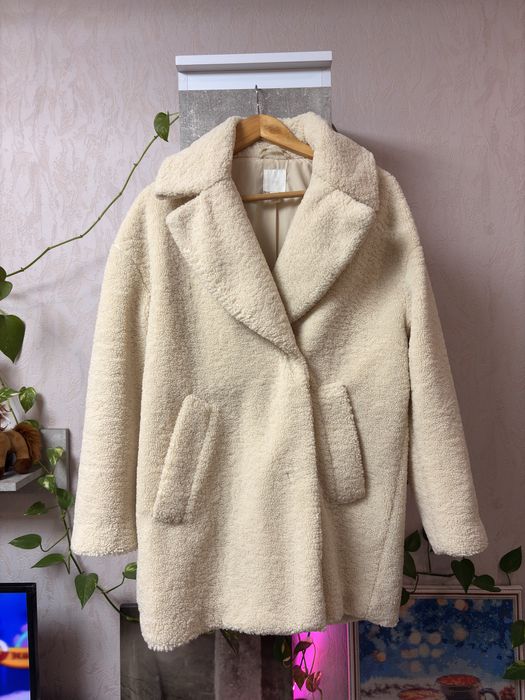 Шуба от H&M молочная