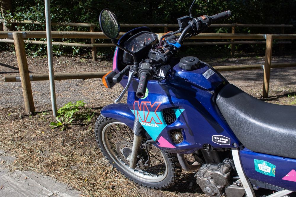 Honda NX250 Azul