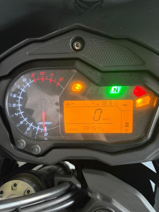 Mota Benelli TRK 502 (com acessórios)
